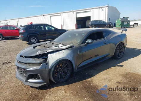 2021 Chevrolet Camaro Rwd Zl1 из США, поврежденный, VIN 1G1FJ1R66M0104690
